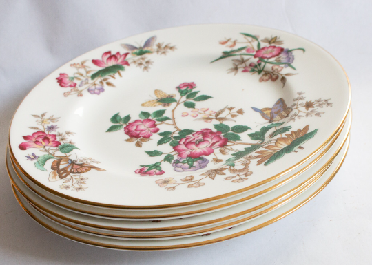 Wedgwood 'Charnwood' Pattern Side Plates (6)