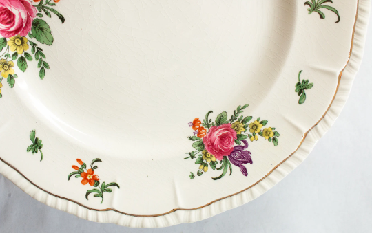 Putney & Co. Bristol 10" Dinner Plates Plates with Floral Detail (4)
