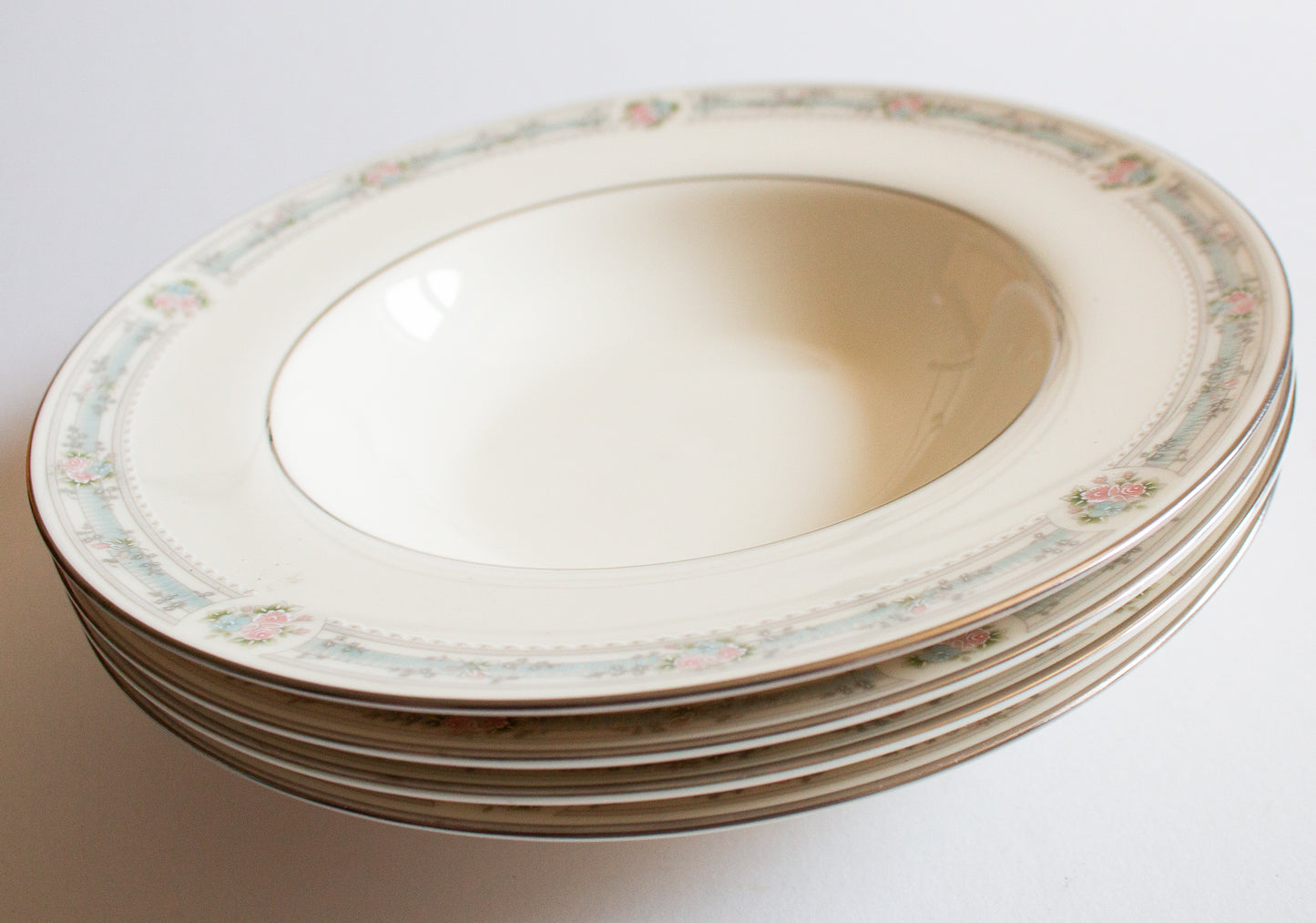 Royal Doulton 'Angelica' Pattern Rimmed Soup Bowls (4)