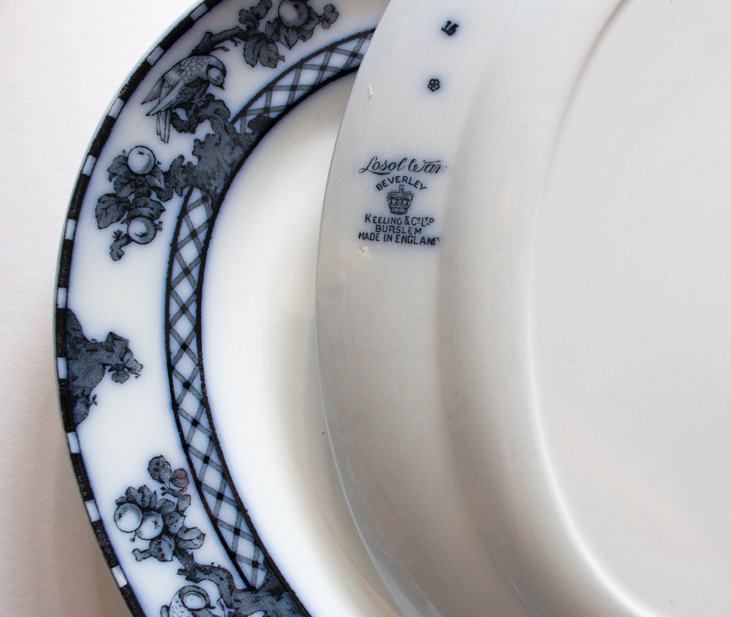 Losol Ware Keeling & Co. Ltd. Burslem England 'Beverley' Pattern Blue and White Transferware Graduated Platters (2)