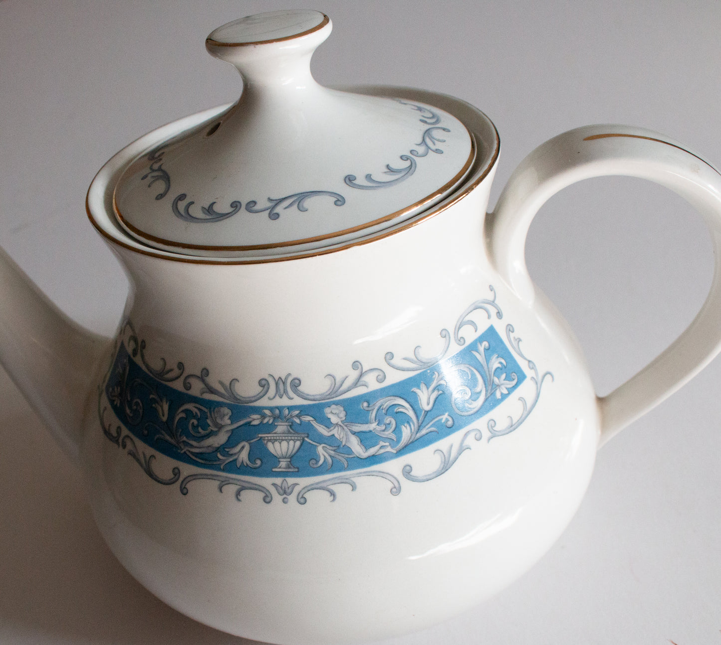 Ridgway 'Blue Rhapsody' Pattern Blue and White Teapot