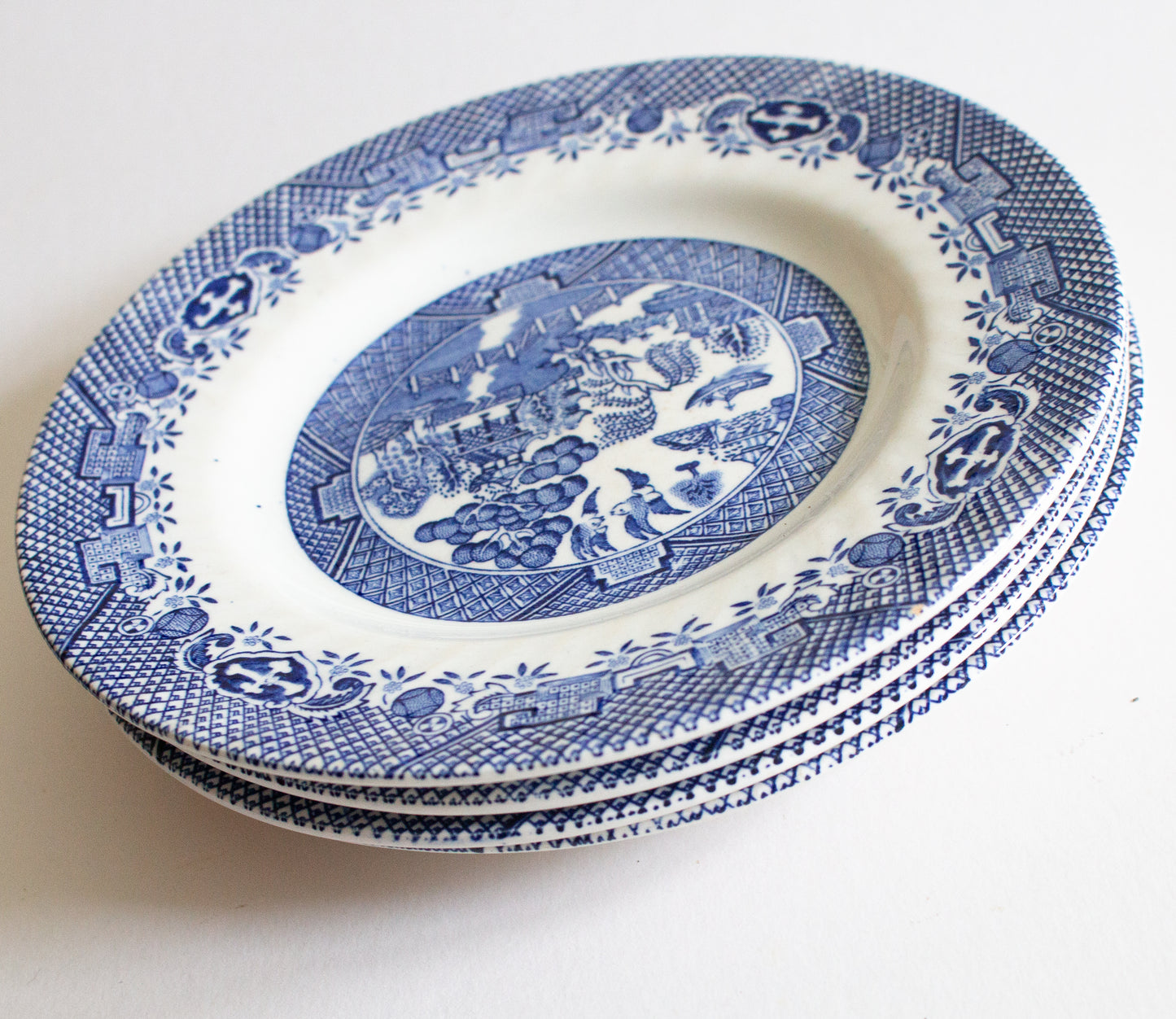 Barratts of Staffordshire 'Willow' Pattern Blue and White Transferware 7" Side Plates (4)