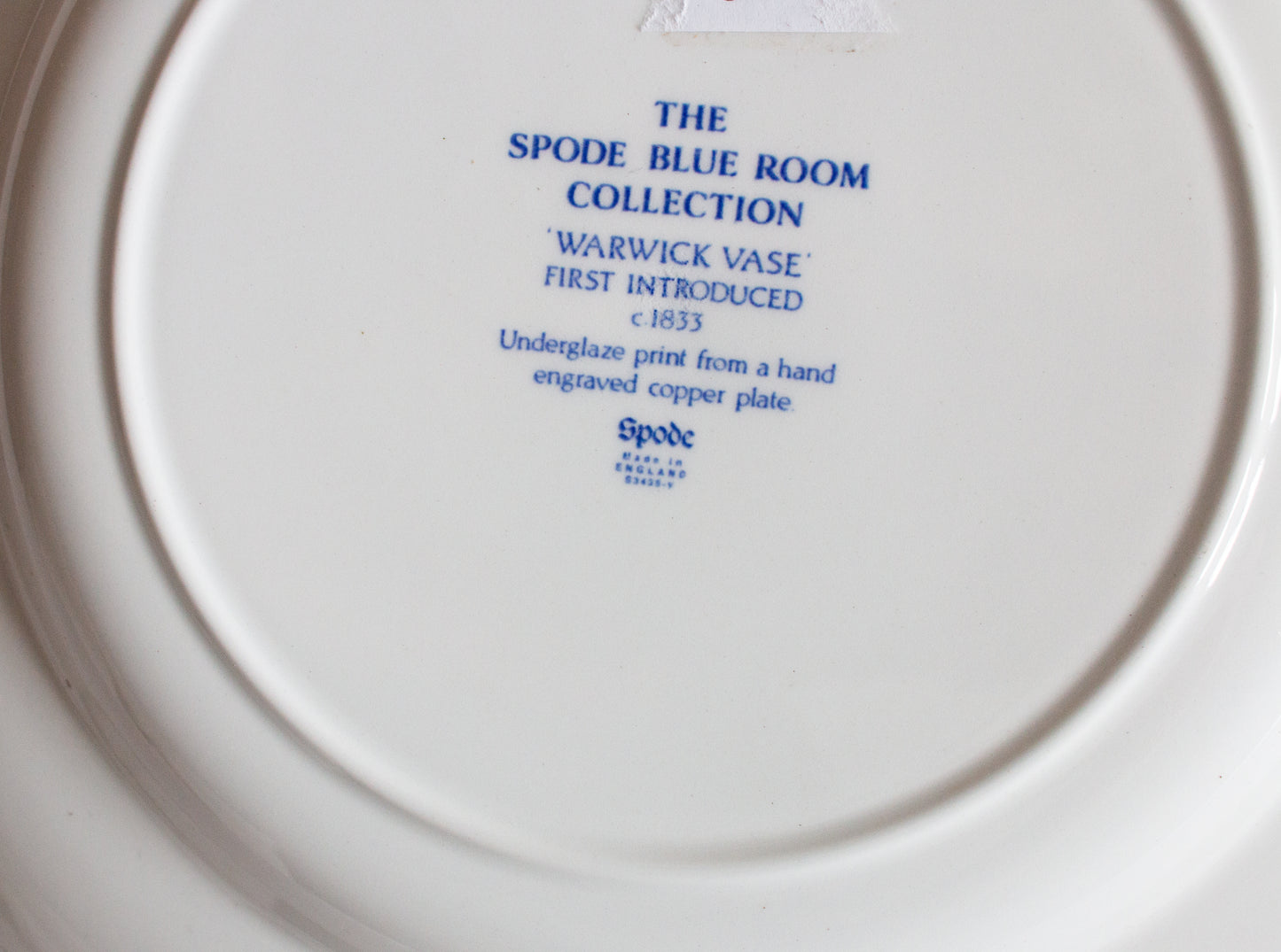 Spode 'Blue Room Collection' Blue and White Transferware Plate 'Warwick Vase'