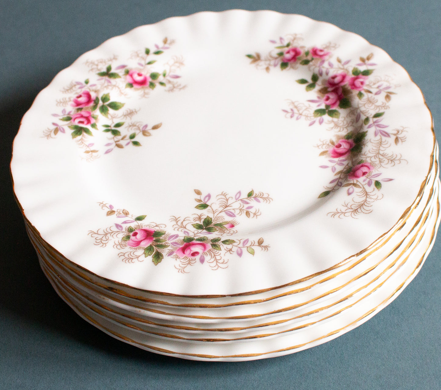 Royal Albert Bone China 'Lavender Rose' Pattern 6.25" Side Plates (6)