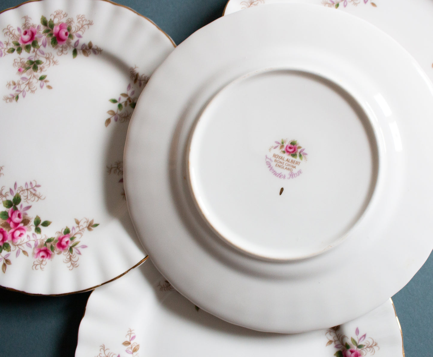 Royal Albert Bone China 'Lavender Rose' Pattern 6.25" Side Plates (6)