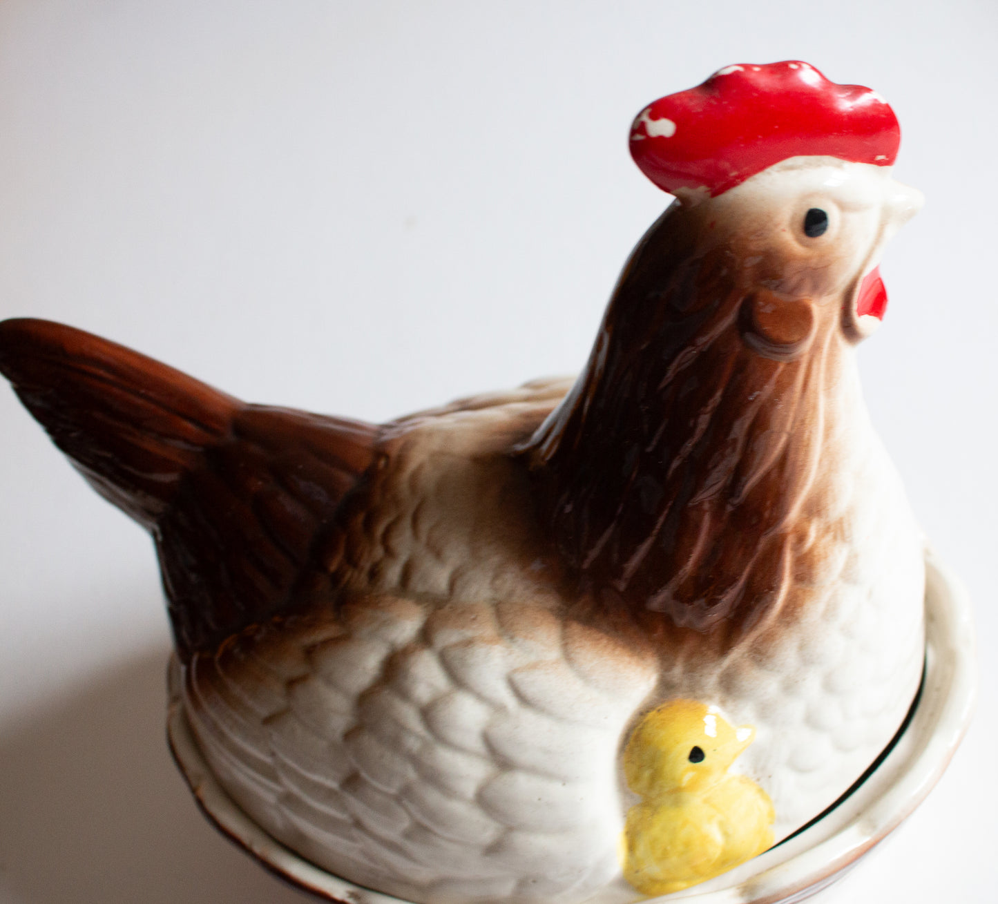Vintage Hen Egg Ceramic Basket