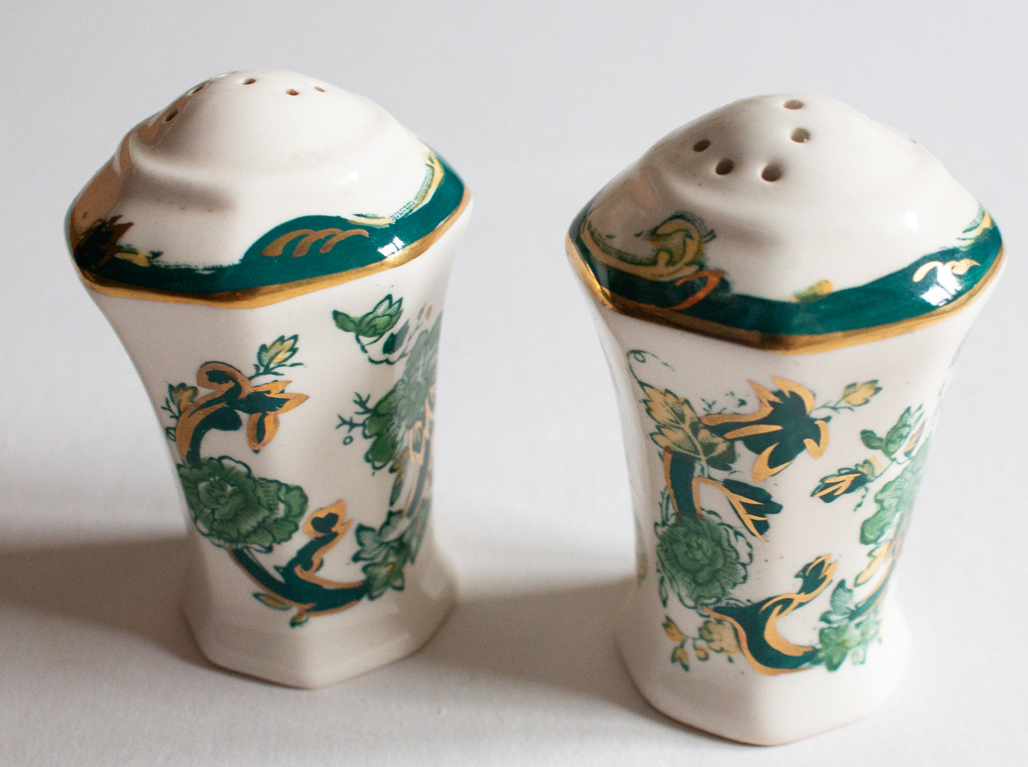 Mason's Ironstone 'Chartreuse' Pattern Salt and Pepper Set