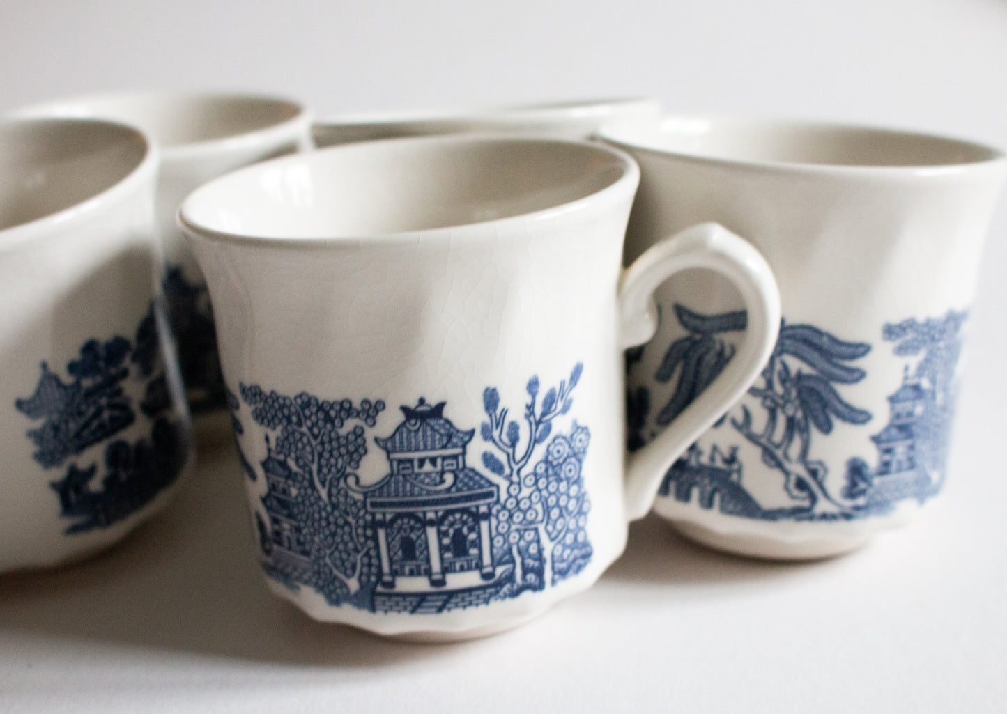 Churchill China Blue and White 'Willow' Pattern Teacups (6)