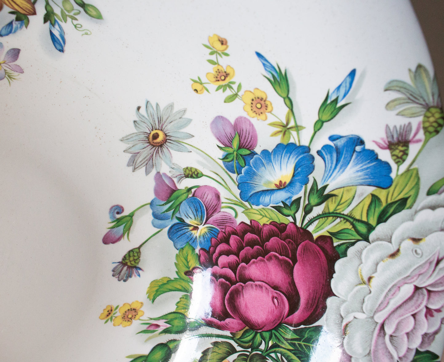 Hadida Bathroom Collection Large Floral Wash Jug and Bowl