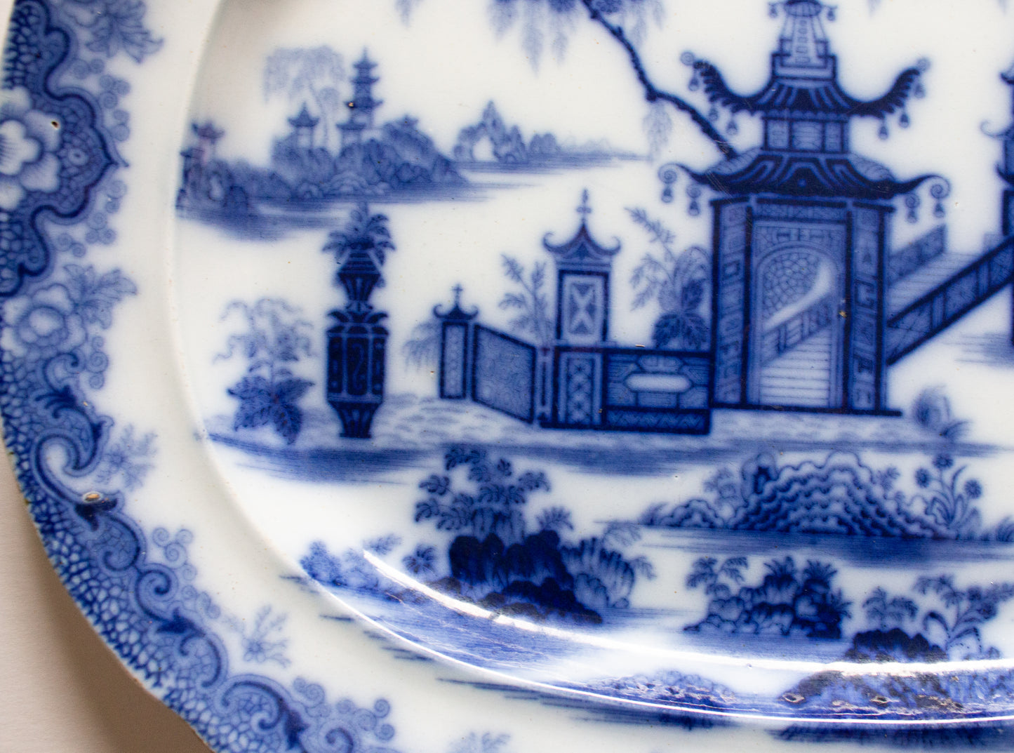 Antique Dillwyn & Co. 'Whampoa' Pattern 17" Flow Blue Meat Platter