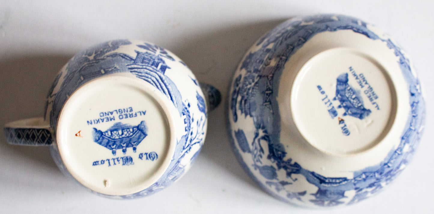 Alfred Meakin 'Old Willow' Pattern Blue and White Transferware Sugar Bowl and Creamer Set