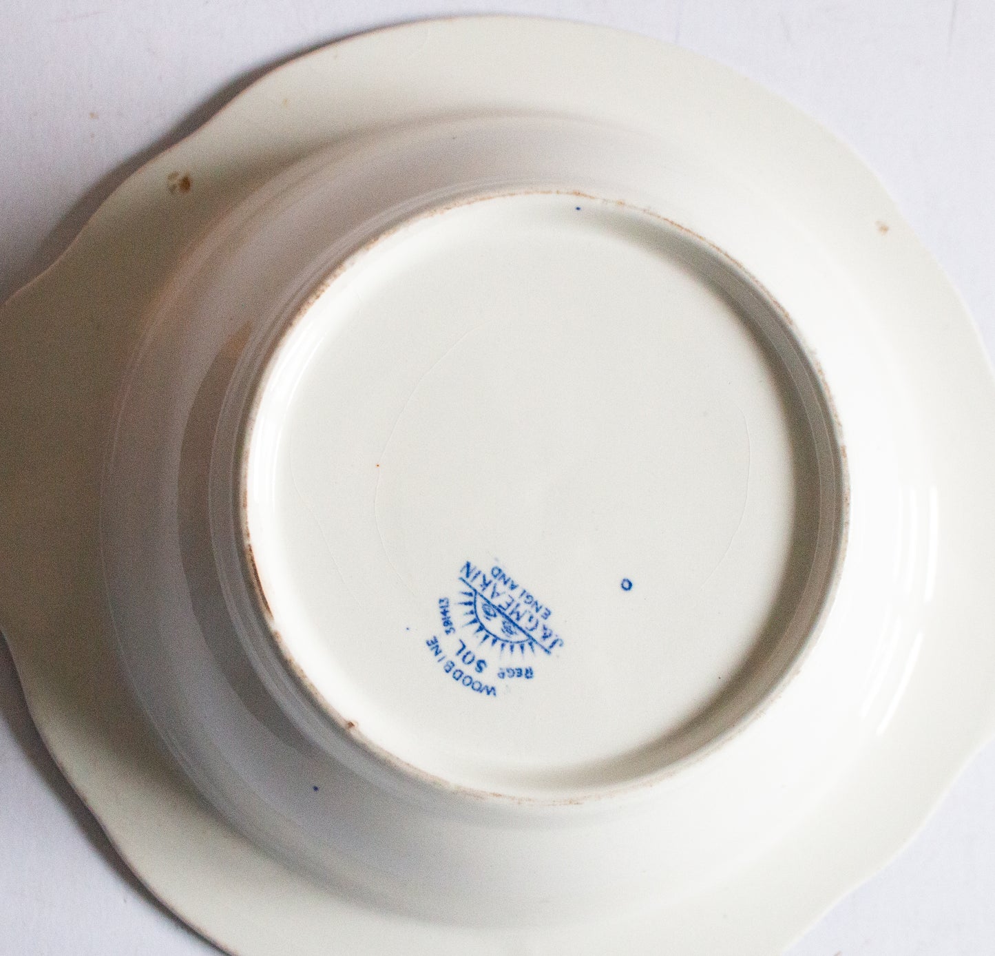 J. & G. Meakin England 'Woodbine' Blue and White Transferware Tureen Base