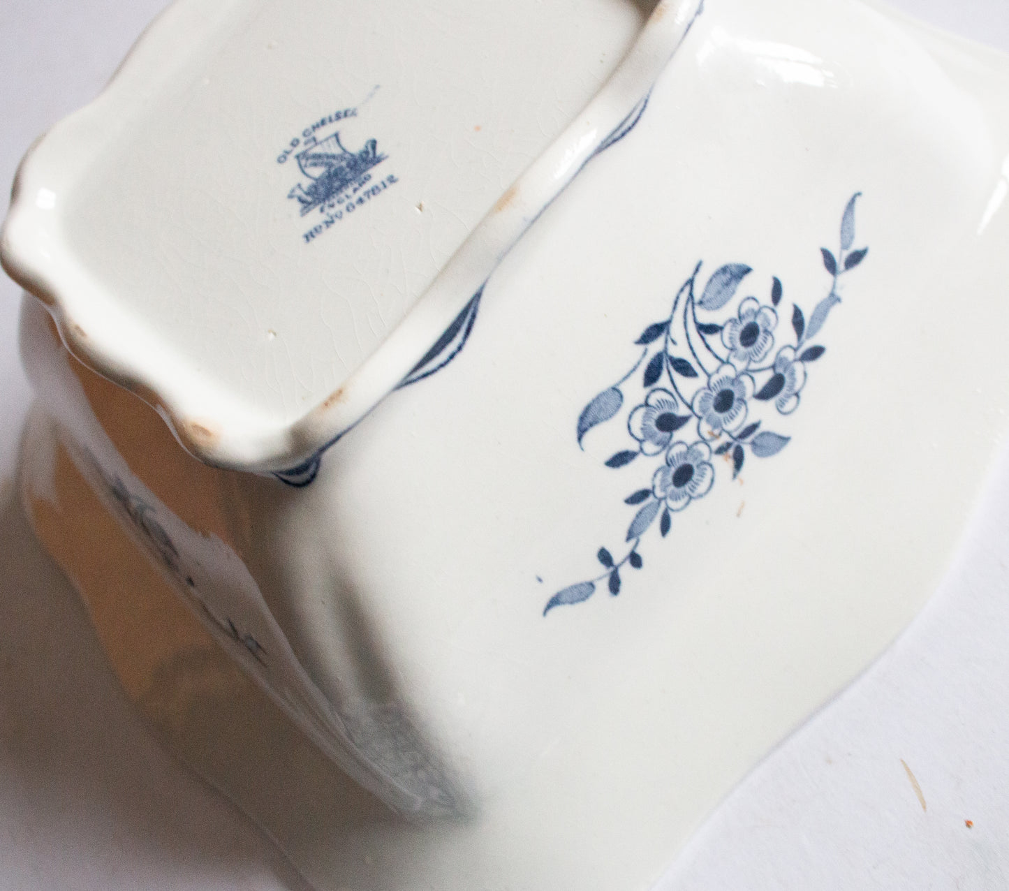 Furnivals 'Old Chelsea' Blue and White Transferware Lidded Tureen or Serving Dish