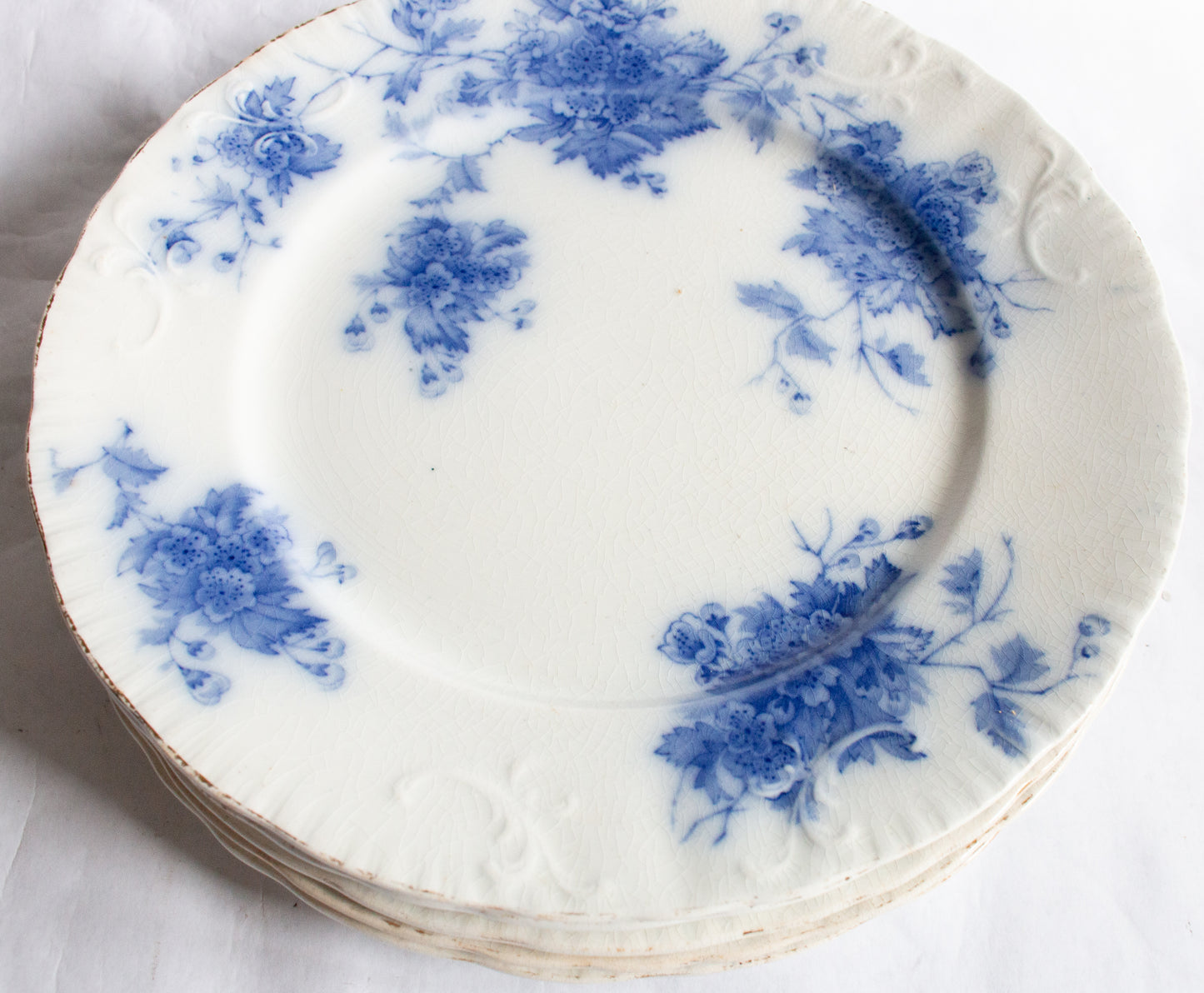 Middleport Pottery 'May' Pattern Flow Blue and White Transferware 9" Plates (6)