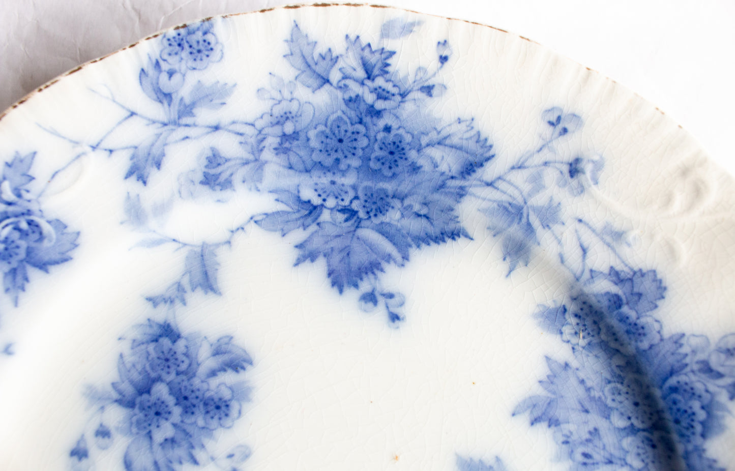 Middleport Pottery 'May' Pattern Flow Blue and White Transferware 9" Plates (6)