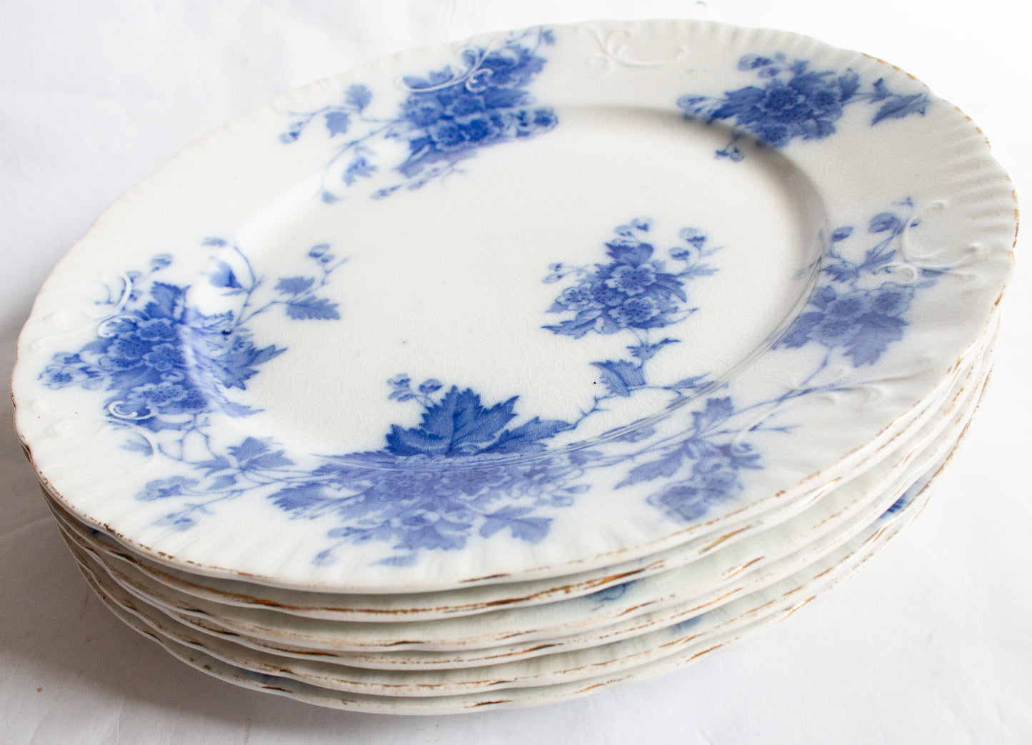 Middleport Pottery 'May' Pattern Flow Blue and White Transferware 10" Plates (6)