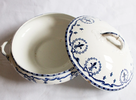 Blue and White Lidded Serving Tureen or Serving Dish