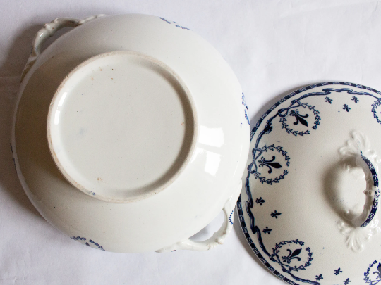 Blue and White Lidded Serving Tureen or Serving Dish