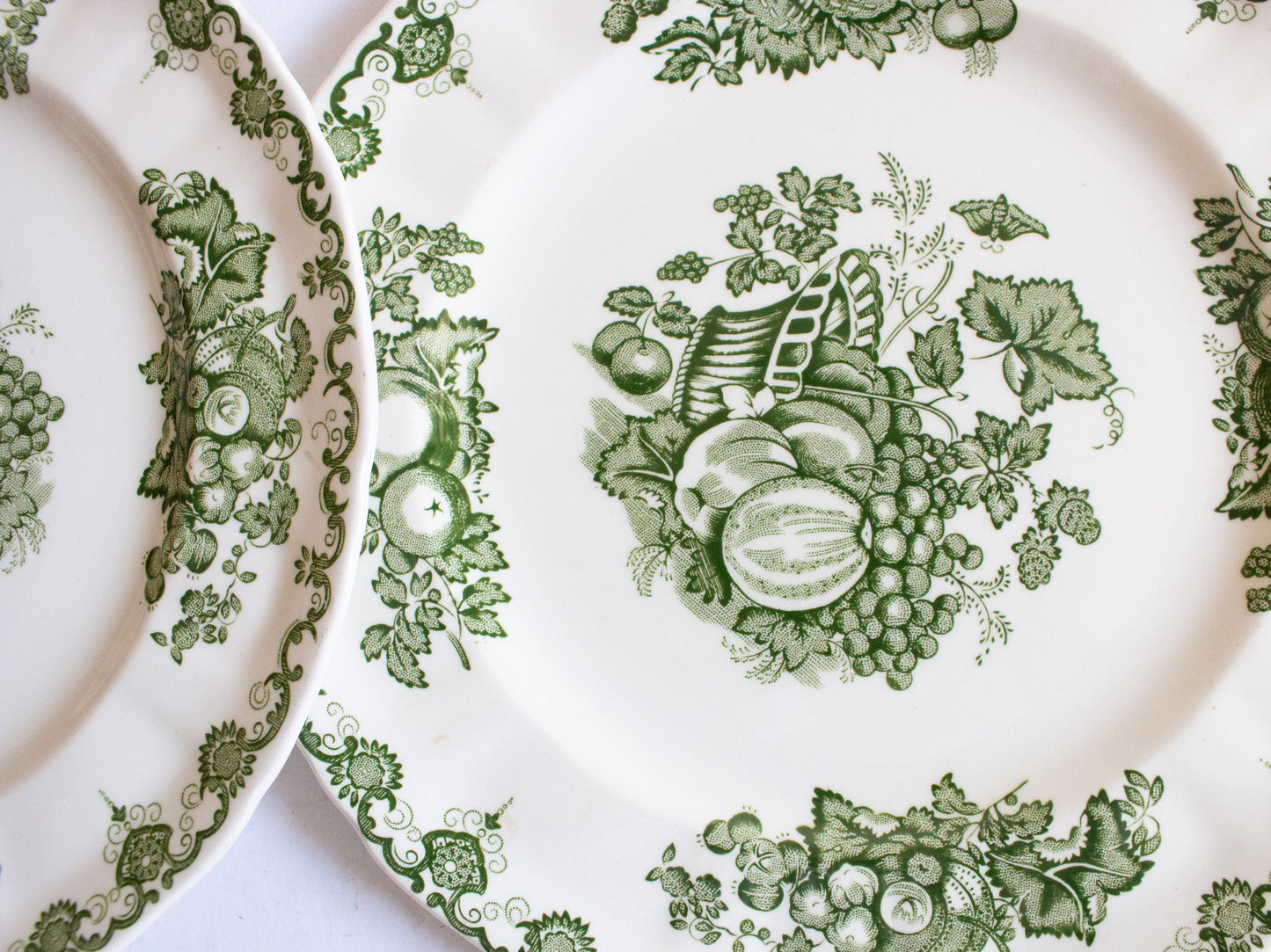 Masons Ironstone 'Fruit Basket' Pattern Green and White Transferware 8.75" Plates (2)