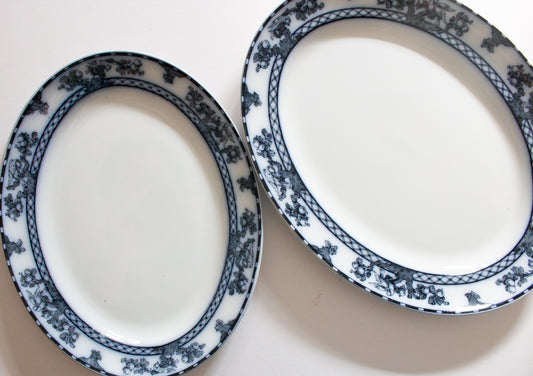 Losol Ware Keeling & Co. Ltd. Burslem England 'Beverley' Pattern Blue and White Transferware Graduated Platters (2)