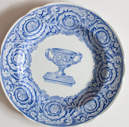 Spode 'Blue Room Collection' Blue and White Transferware Plate 'Warwick Vase'