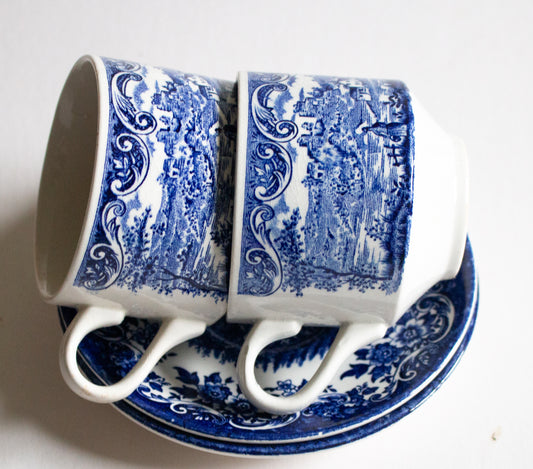 Broadhurst Ironstone 'The English Scene'  Vintage Blue and White Transferware Teacups and Saucers (2)