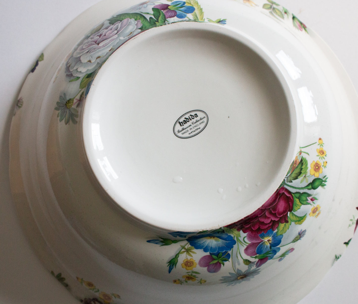 Hadida Bathroom Collection Large Floral Wash Jug and Bowl