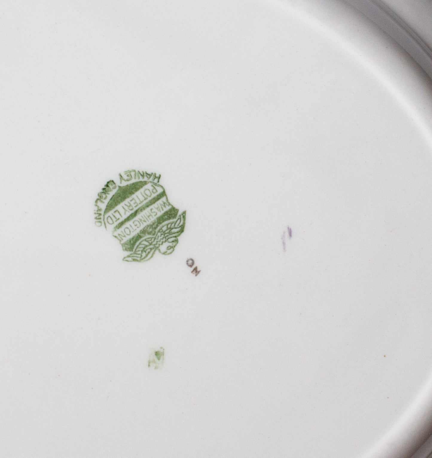 Hanley Ltd. Washington Pottery 14" Green and Gold Serving Platter