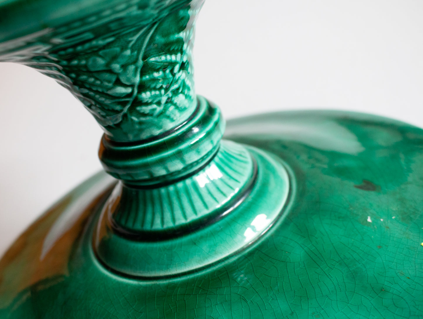 Large Antique Green Majolica Comport or Cake Stand with Fern Detail