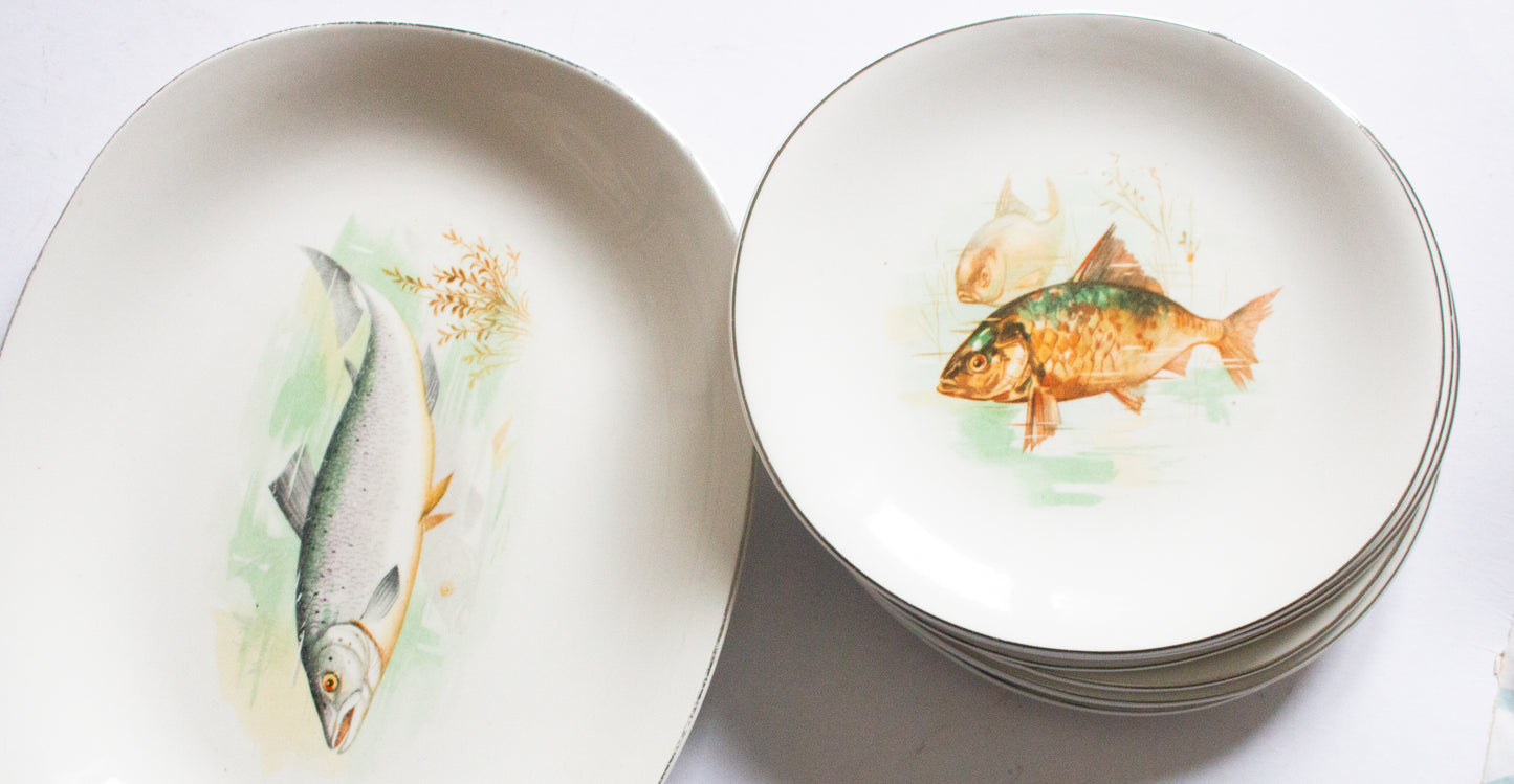 Wedgwood & Co. Ltd. England  Plates for Six and Serving Plate with Central Fish Motifs