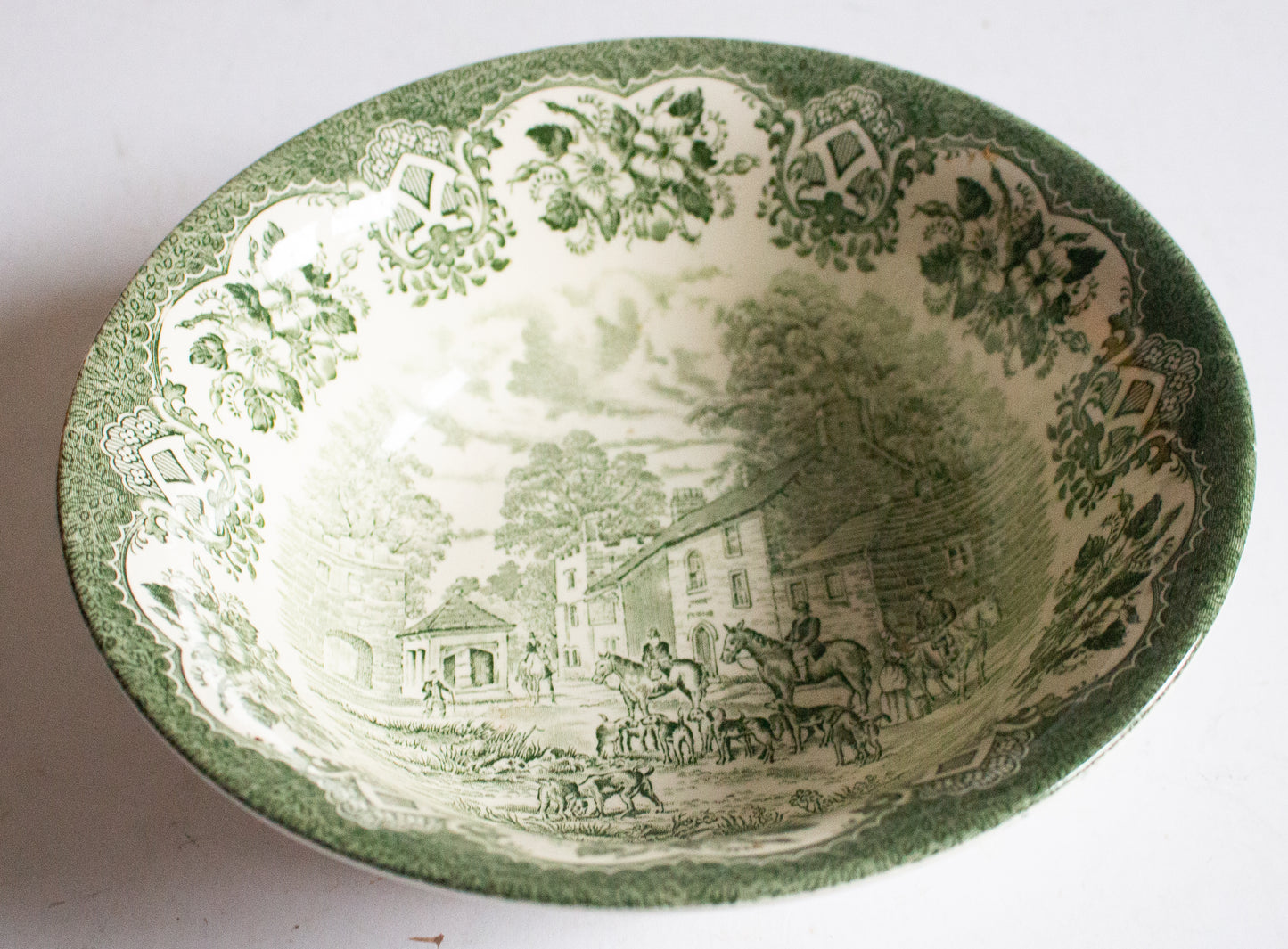 English Ironstone Tableware 'Old Inns' Series Green and White Transferware Serving Bowl