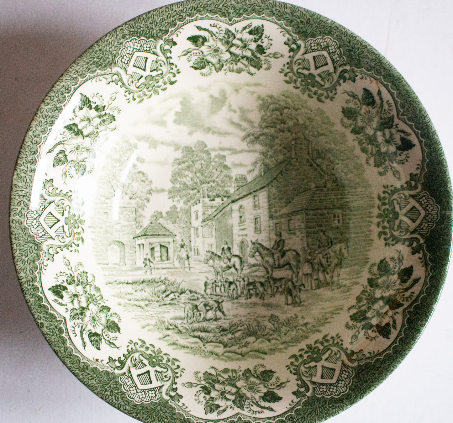 English Ironstone Tableware 'Old Inns' Series Green and White Transferware Serving Bowl