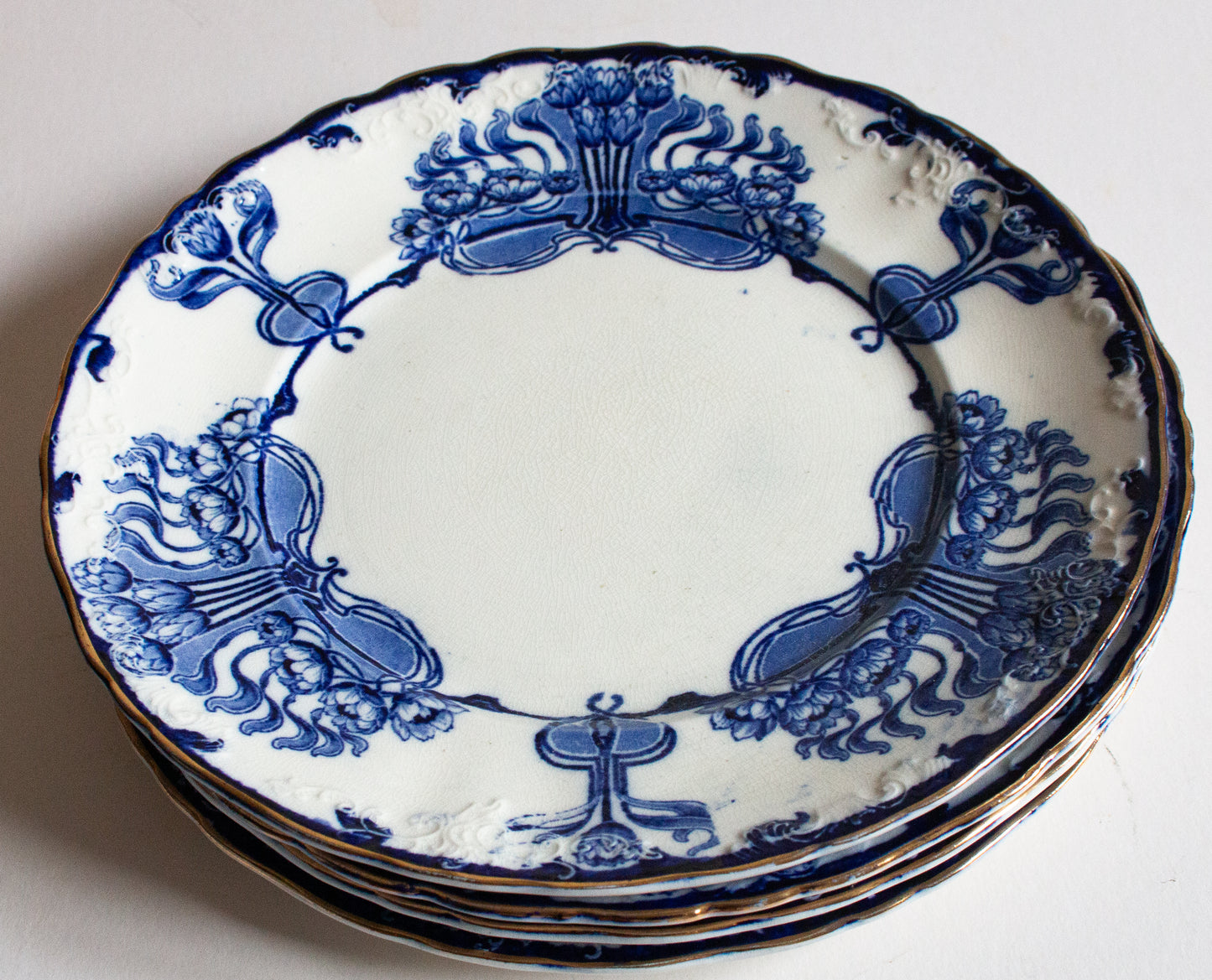 S. F. & Co. 'Nile' Pattern Flow China  10.25" Dinner Plates (4)