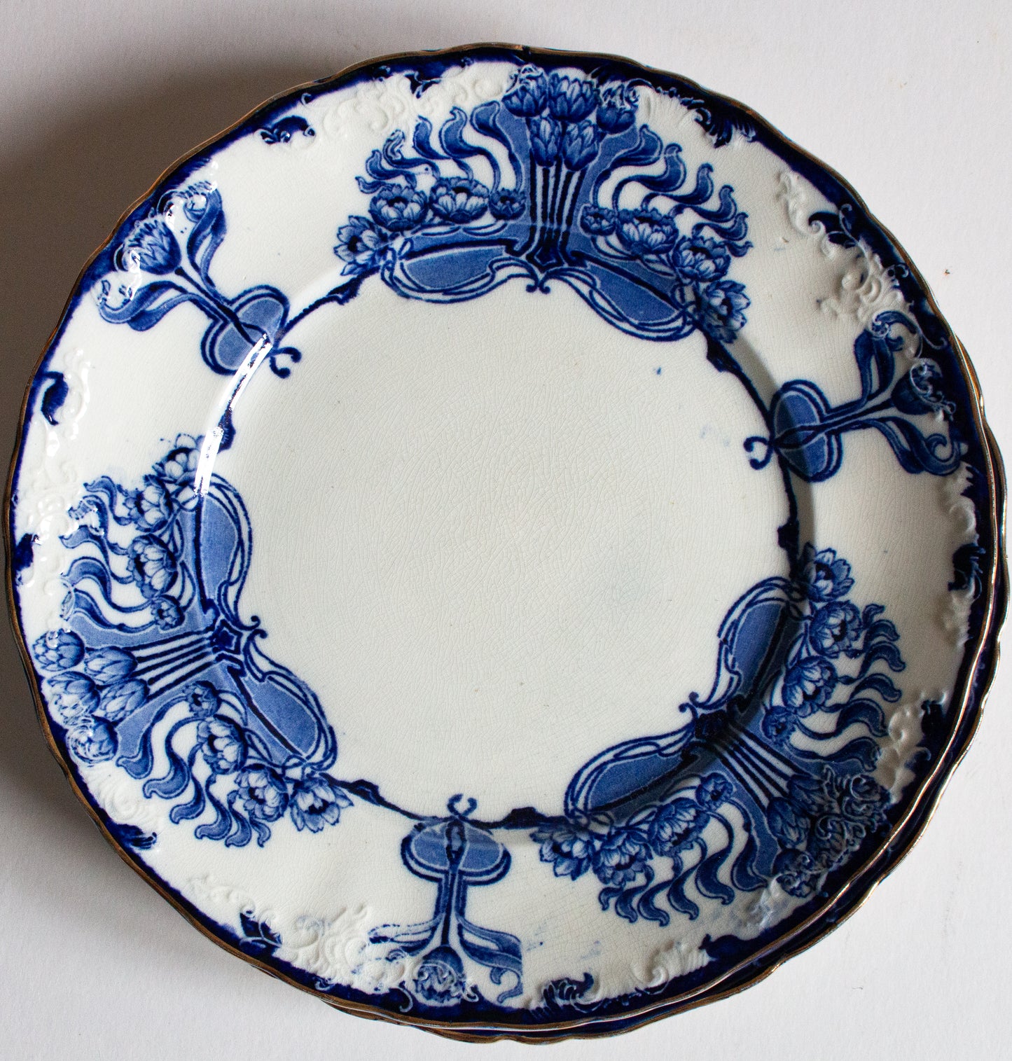 S. F. & Co. 'Nile' Pattern Flow China  10.25" Dinner Plates (4)