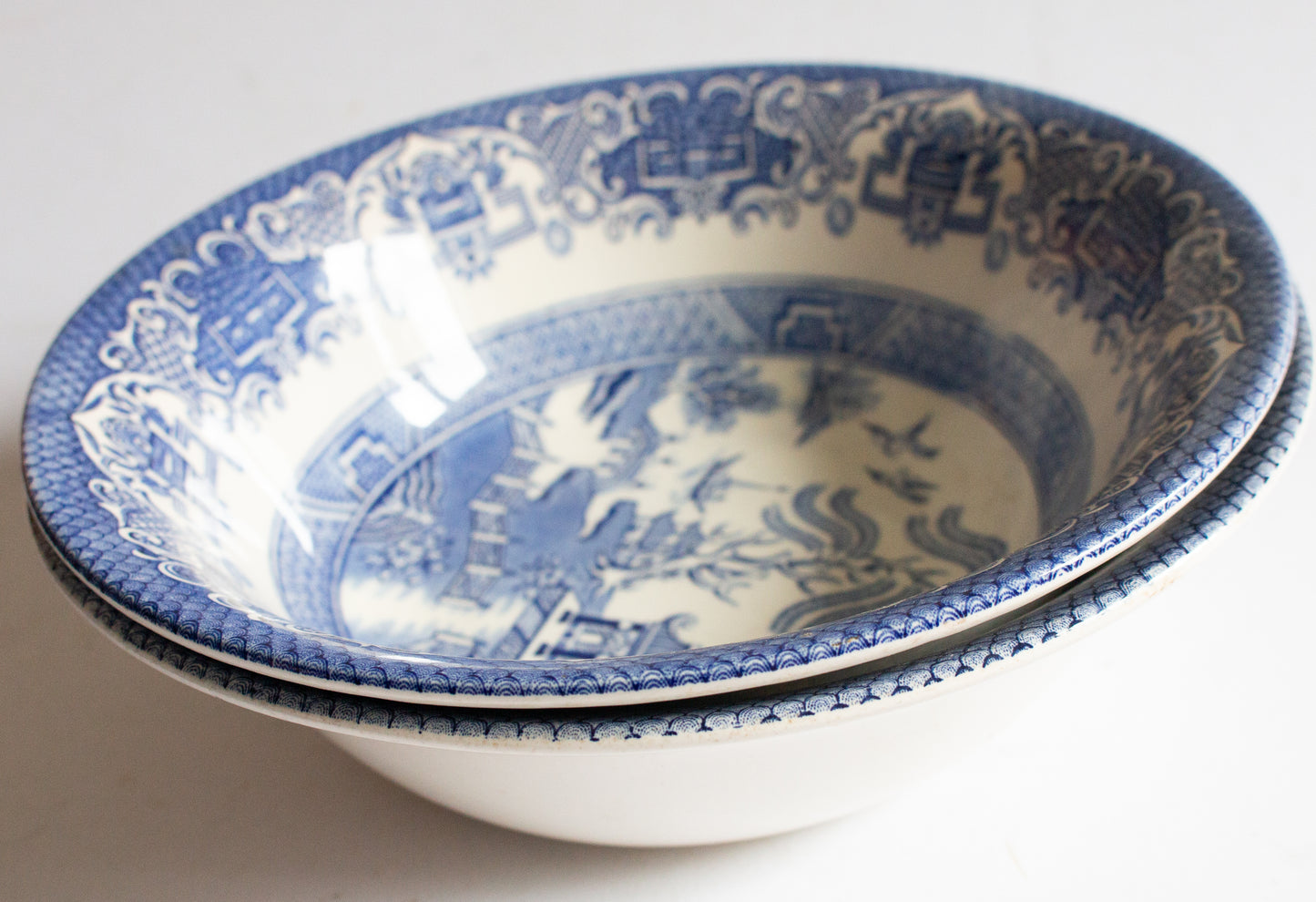 Vintage 'Blue Willow' Pattern Blue and White Transferware Mismatched Serving Bowls (2)