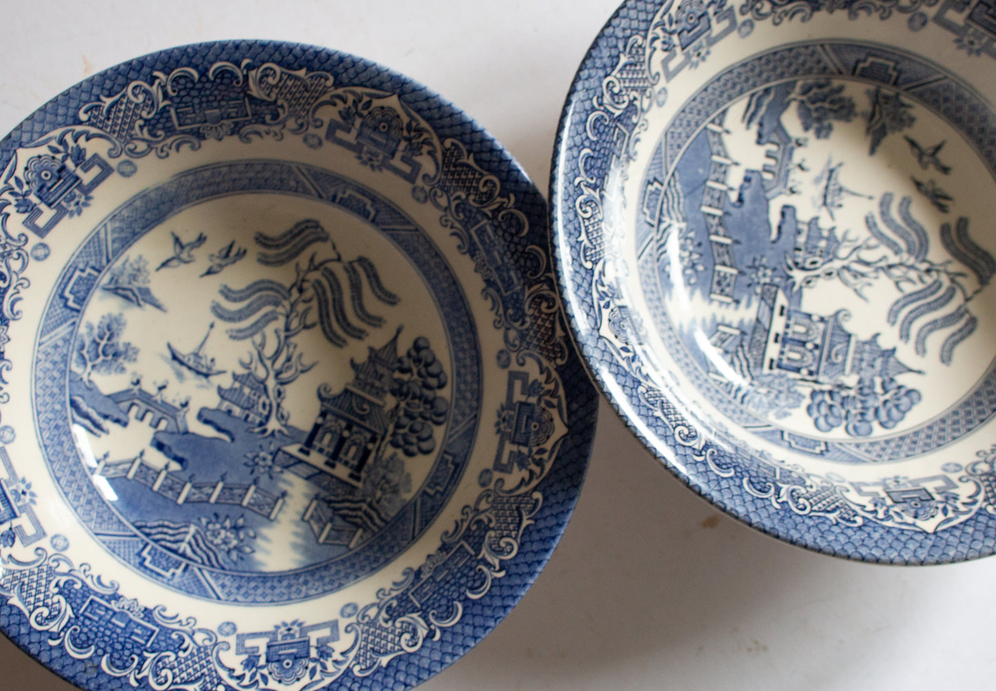 Vintage 'Blue Willow' Pattern Blue and White Transferware Mismatched Serving Bowls (2)