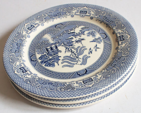 EIT (English Ironstone Tableware) 'Willow' Pattern Blue and White Transferware 10.5" Dinner Plates (3)