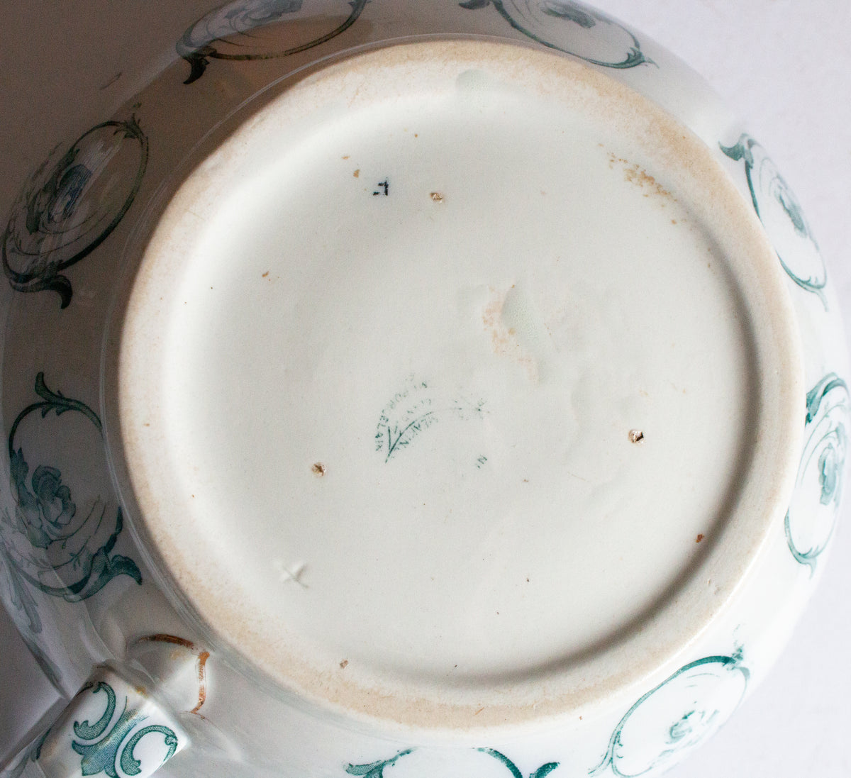 Antique Alfred Mekain Blue and White Transferware Chamber Pot
