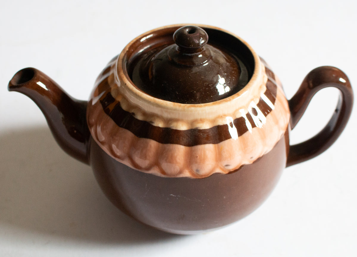 Vintage 'Brown Betty' Style Small Teapot