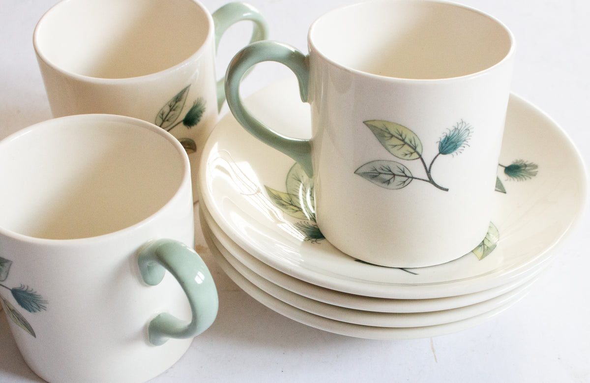 Wedgwood 'Woodbury' Pattern Coffee Cups and Saucers (4)