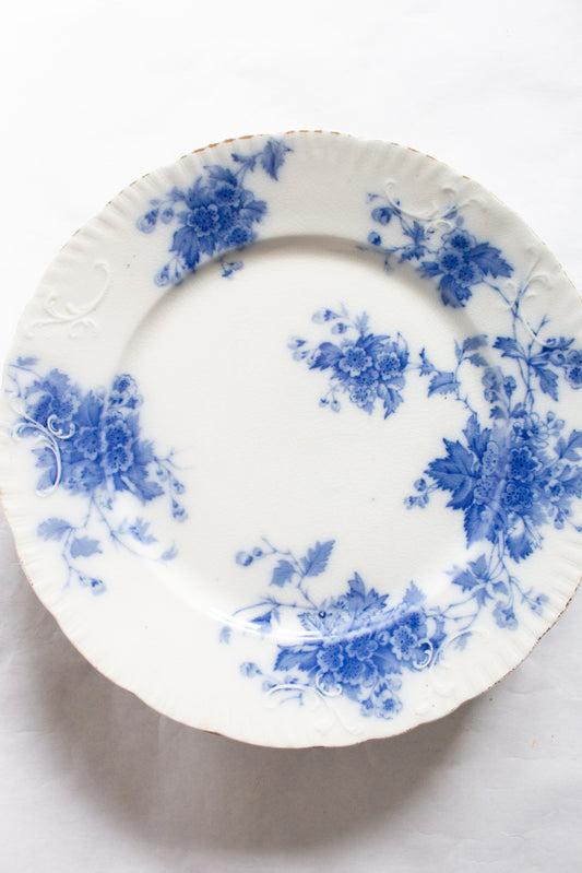 Middleport Pottery 'May' Pattern Flow Blue and White Transferware 10" Plates (6)